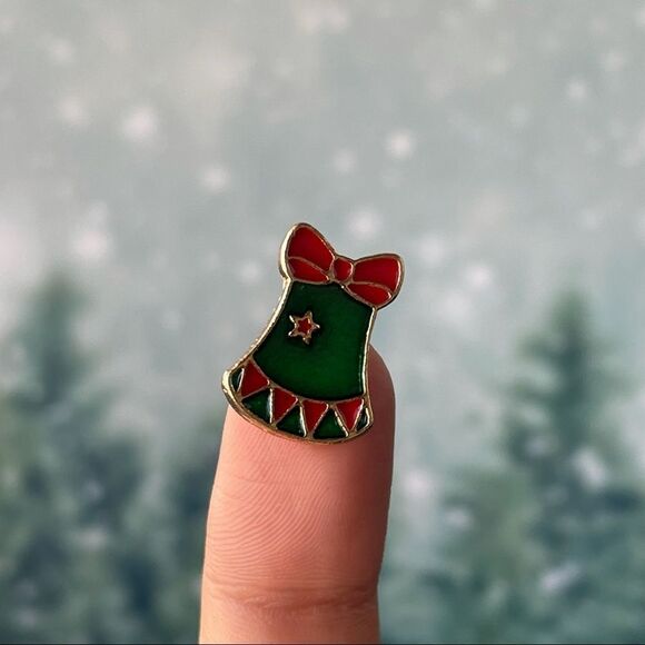 Jingle Bell Small Enamel Pin/ Brooch Lapel - Picture 1 of 7
